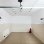 Βίλα Your Private Oasis In Cracow *