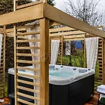 Your Private Oasis In Cracow Krasków